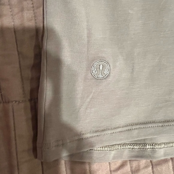 💕NWT Lululemon Baby Cotton Tee in tan💗 - Picture 6 of 6